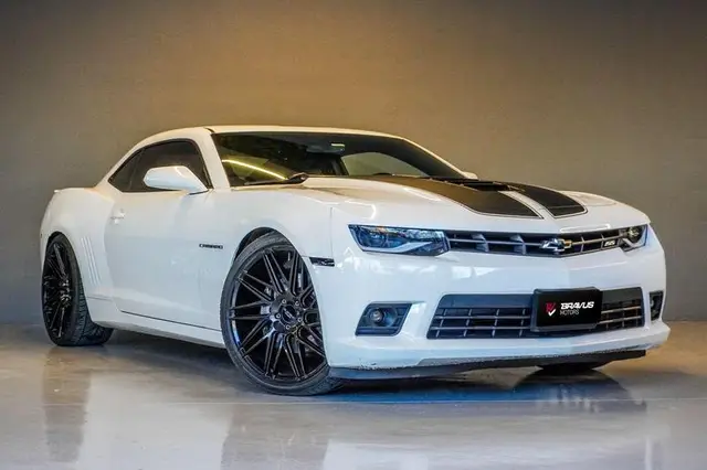 Carro Chevrolet Camaro 2014 SS 6.2