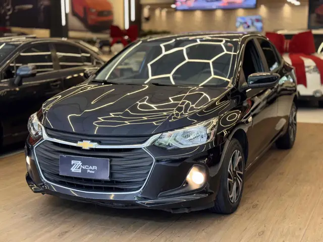Carro Chevrolet Onix Plus 2024 LT 1.0
