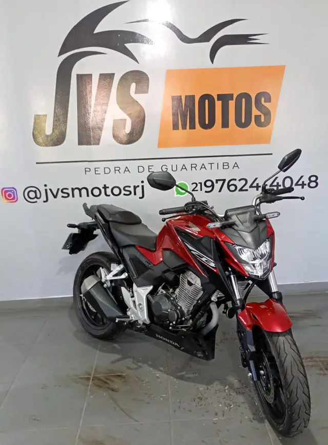 Moto Honda CB 300F Twister 2025 (ABS)