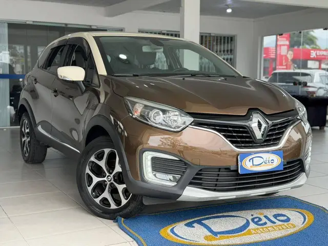 Carro Renault Captur 2018 Intense 1.6 16v SCe CVT (Flex)