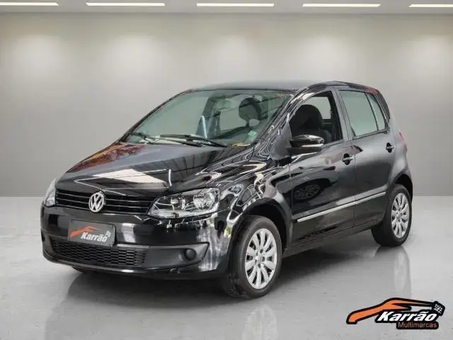 Carro Volkswagen Fox 2014 1.0 TEC (Flex) 4p