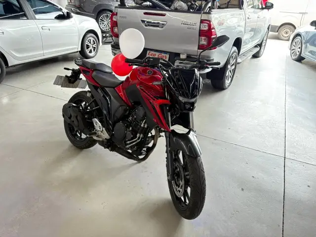 Moto Yamaha Fazer FZ25 2025 Connected