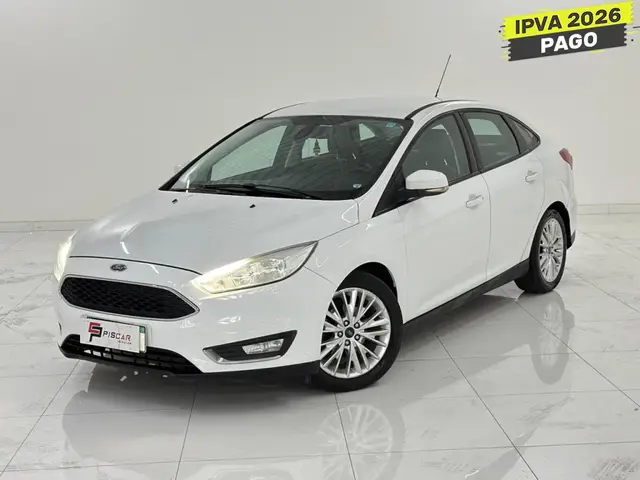 Carro Ford Focus Hatch 2018 SE 2.0 PowerShift
