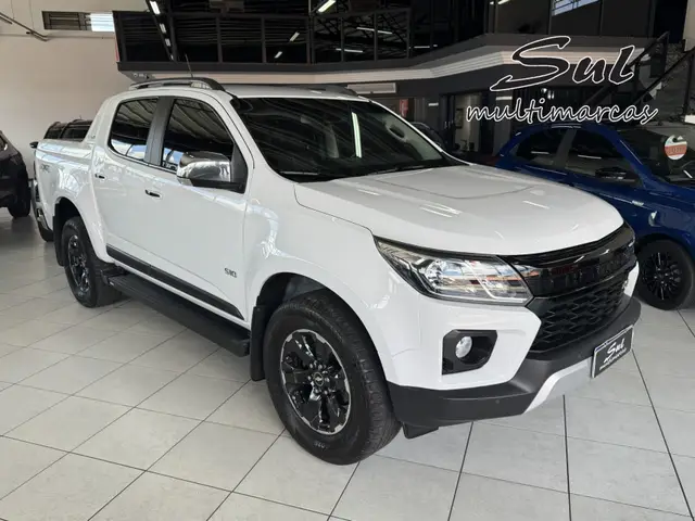 Carro Chevrolet S10 Cabine Dupla 2022 S10 2.8 CTDI High Country 4WD (Cabine Dupla) (Aut)