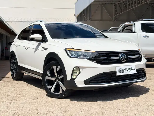 Carro Volkswagen Nivus 2024 Highline 200 TSI