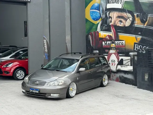 Carro Toyota Fielder 2005 1.8 16V (aut)