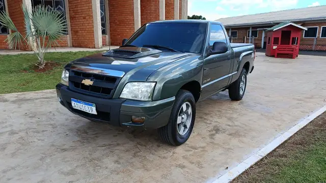 Carro Chevrolet S10 Cabine Simples 2011 S10 Colina 4x2 2.8 Turbo Electronic (Cab Simples)