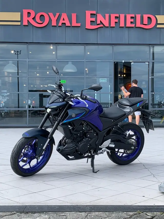 Moto Yamaha MT-03 2025 ABS