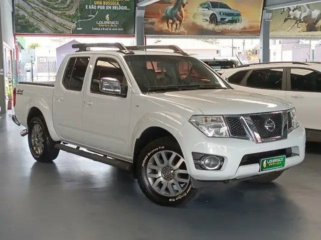 Carro Nissan Frontier 2016 2.5 TD CD SL 4x4 (Aut)