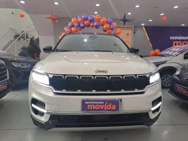 Carro Jeep Commander 2023 Limited 1.3 T270