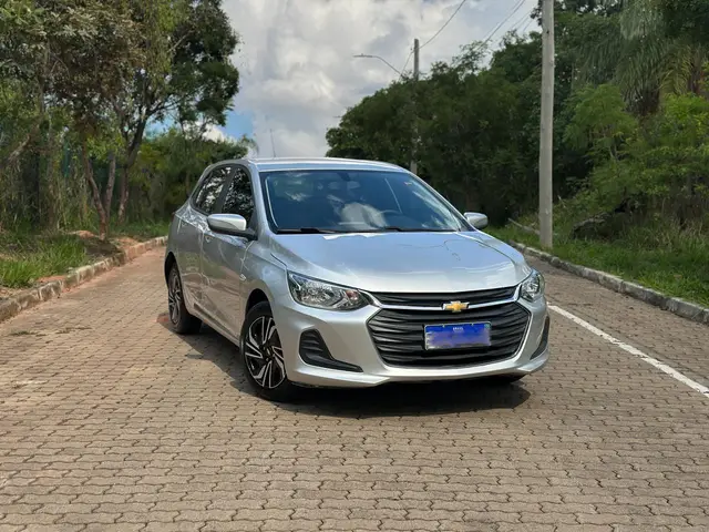 Carro Chevrolet Onix 2020 LT 1.0 (Flex)