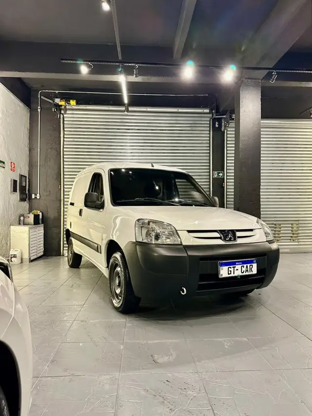Carro Peugeot Partner 2020 Furgão 1.6