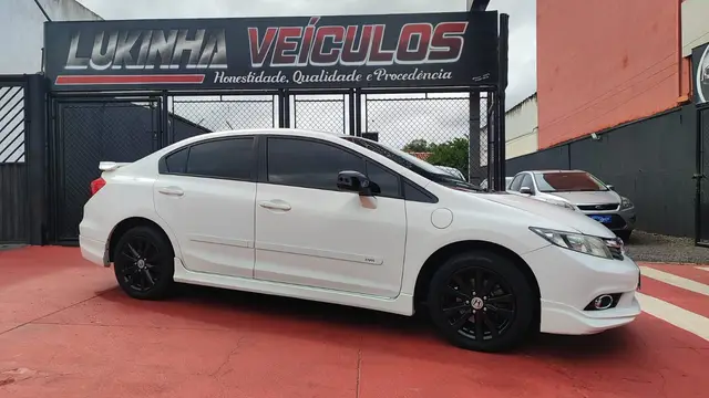 Carro Honda Civic 2014 New  LXS 1.8 16V i-VTEC (Aut) (Flex)