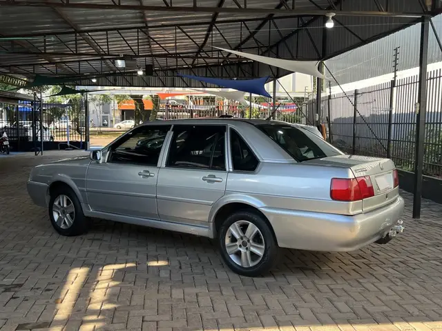 Carro Volkswagen Santana 2003 2.0 MI