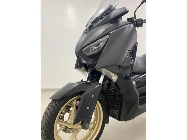 Moto Yamaha XMax 2021 250 (ABS)