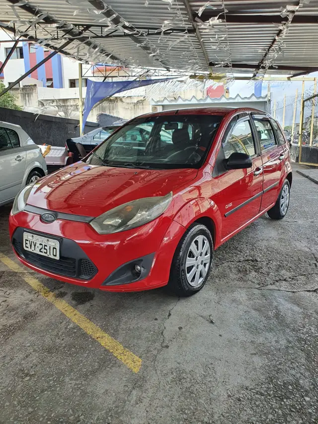 Carro Ford Fiesta Hatch 2011 1.0 (Flex)