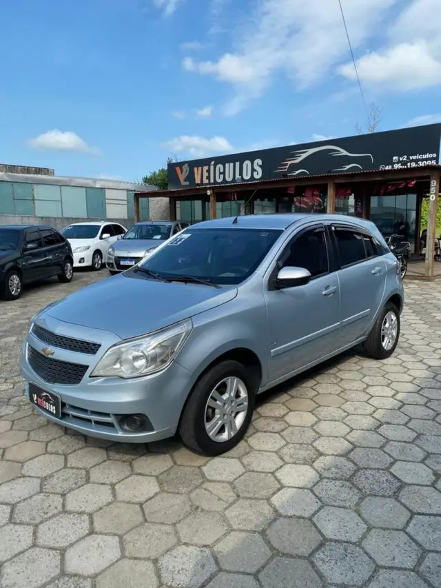 Carro Chevrolet Agile 2011 LTZ 1.4 8V (Flex)