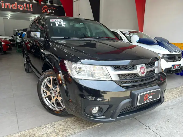 Carro Fiat Freemont 2014 2.4 16V Emotion (Aut)