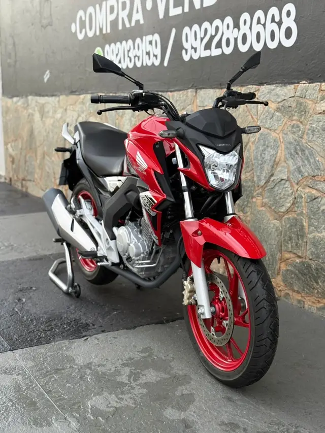 Moto Honda CB 250F Twister 2021 (CBS)