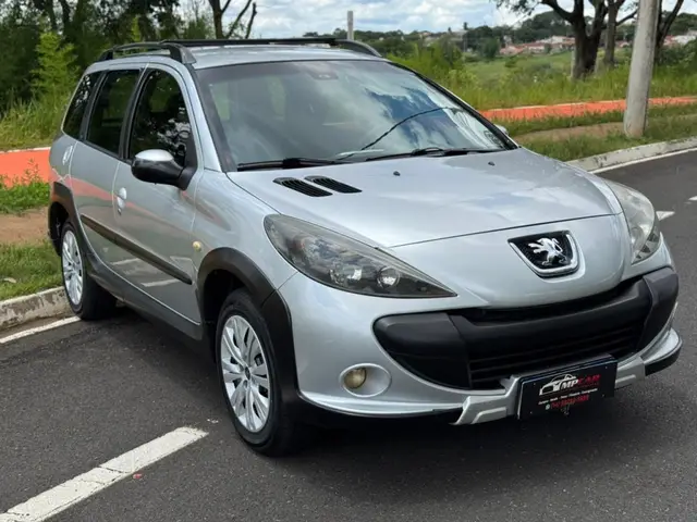 Carro Peugeot 207 SW Escapade 2010 1.6 16V (flex)
