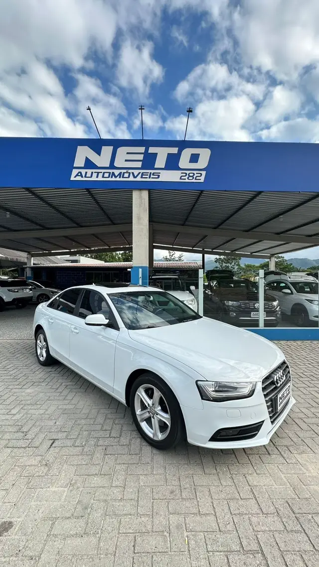Carro Audi A4 2014 2.0 TFSI Attraction Multitronic