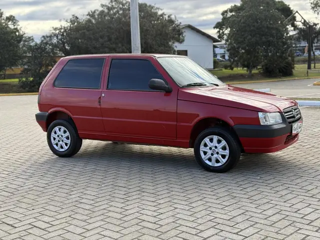 Carro Fiat Uno Mille 2013 Fire Economy 1.0 (Flex) 2p
