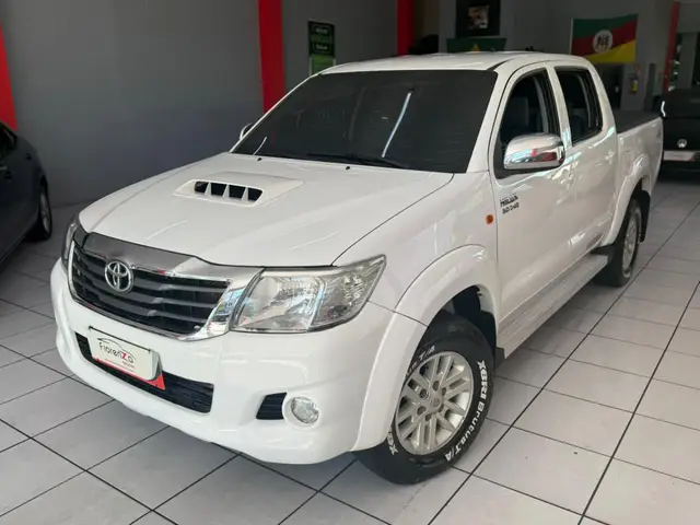 Carro Toyota Hilux Cabine Dupla 2015 Hilux 3.0 TDI 4x4 CD SR