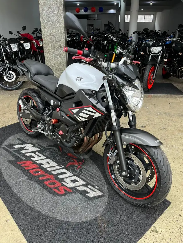 Moto Yamaha XJ6 N 2016 XJ6 N SP