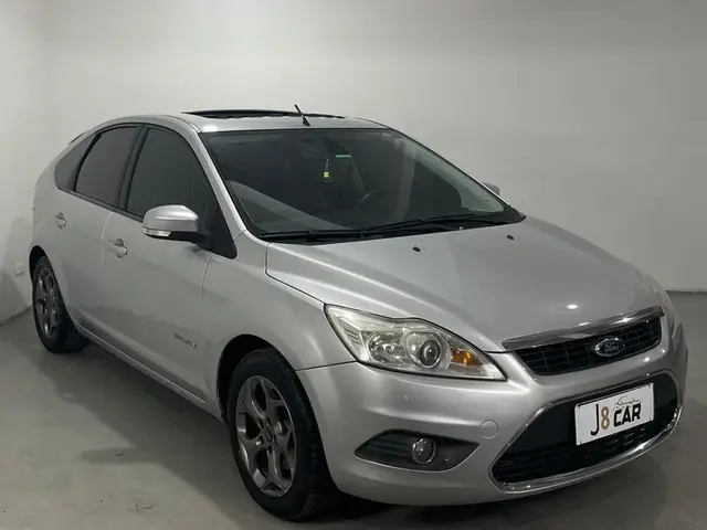 Carro Ford Focus Hatch 2013 Titanium 2.0 16V