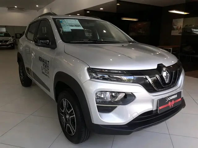 Carro Renault Kwid 2023 Intense 1.0 12v SCe (Flex)