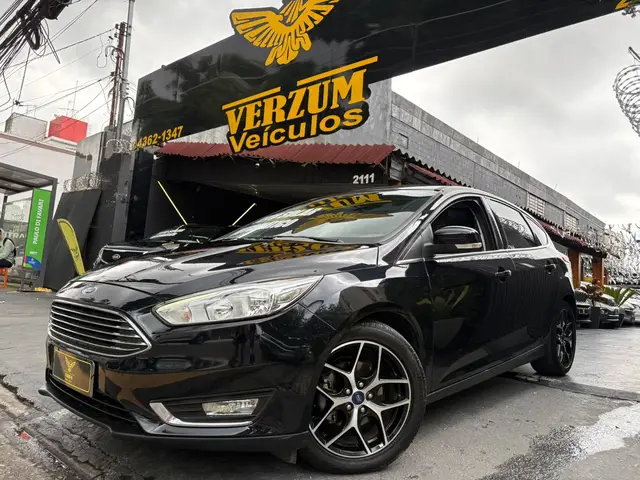 Carro Ford Focus Hatch 2019 Titanium 2.0 PowerShift