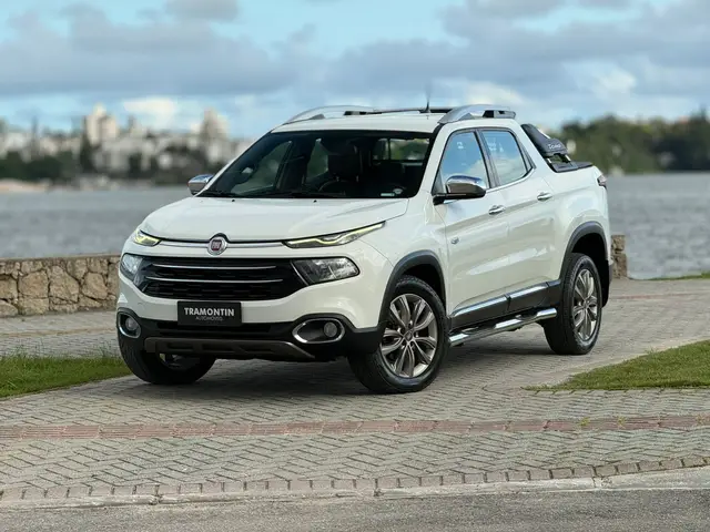 Carro Fiat Toro 2019 2.0 TDI Ranch Auto 4WD (Diesel)