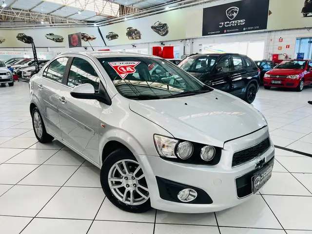 Carro Chevrolet Sonic Sedan 2014 LTZ 1.6 (Aut)
