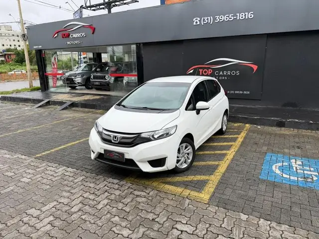 Carro Honda Fit 2017 1.5 16v LX CVT (Flex)