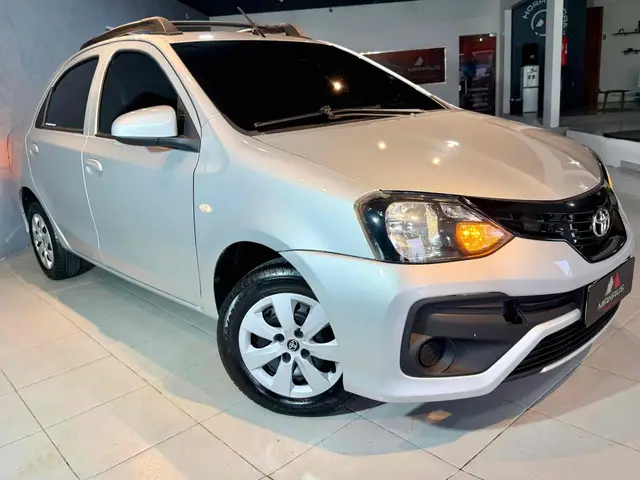 Carro Toyota Etios 2020 X 1.3 (Flex)