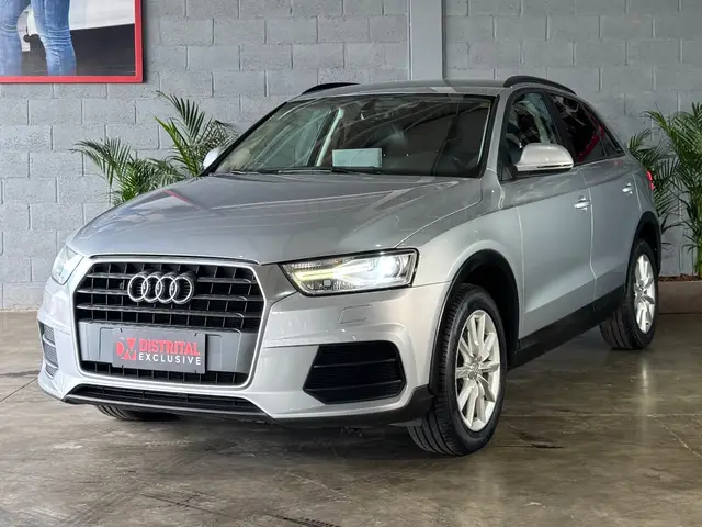 Carro Audi Q3 2018 1.4 TFSI Ambiente S Tronic