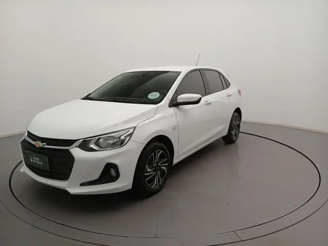 Carro Chevrolet Onix Plus 2025 LT 1.0
