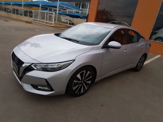Carro Nissan Sentra 2024 Advance 2.0 16V Aut.