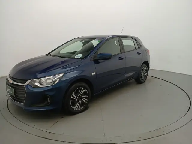 Carro Chevrolet Onix Plus 2025 LT 1.0