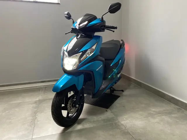 Moto Honda Elite 125 2025 CBS