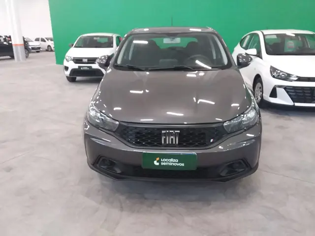 Carro Fiat Cronos 2023 Drive 1.3 (Flex) MT