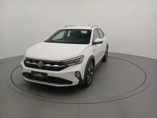 Carro Volkswagen Nivus 2024 Highline 200 TSI