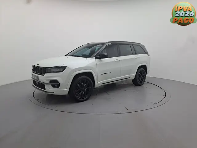 Carro Jeep Commander 2025 Blackhawk 2.0 Hurricane