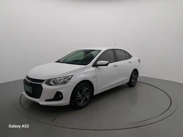 Carro Chevrolet Onix Plus 2025 LT 1.0