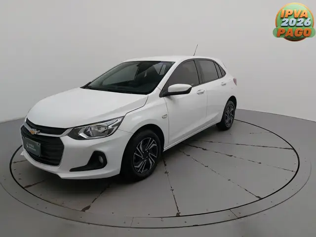 Carro Chevrolet Onix Plus 2024 LT 1.0