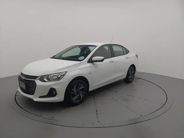 Carro Chevrolet Onix Plus 2025 LT 1.0
