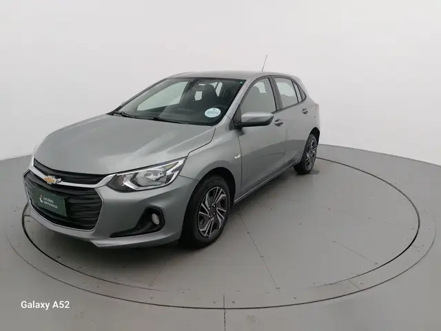 Carro Chevrolet Onix Plus 2025 LT 1.0