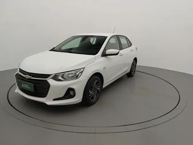 Carro Chevrolet Onix Plus 2024 LT 1.0