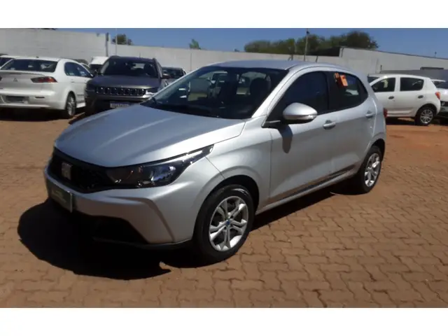 Carro Fiat Argo 2025 Drive 1.0