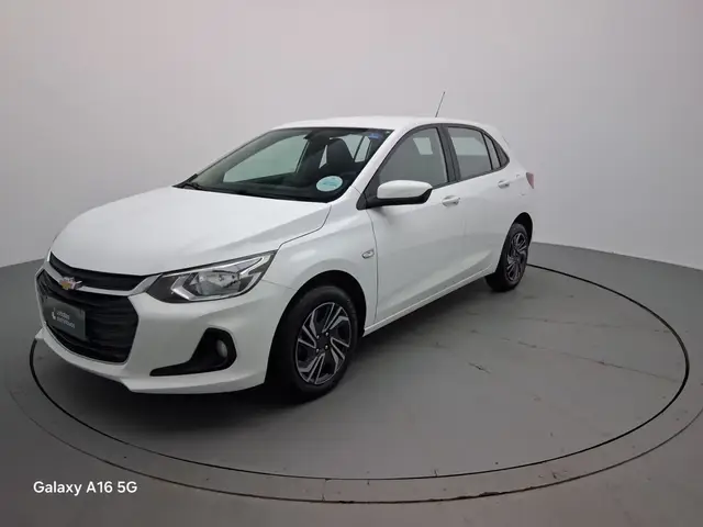 Carro Chevrolet Onix Plus 2025 LT 1.0